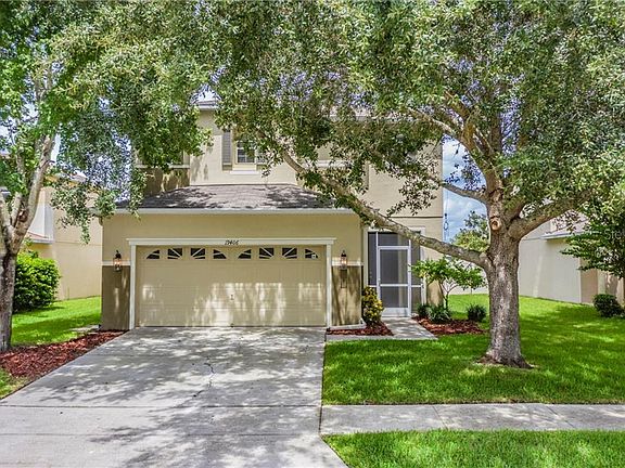 2nd image of 19406 Timberbluff Dr