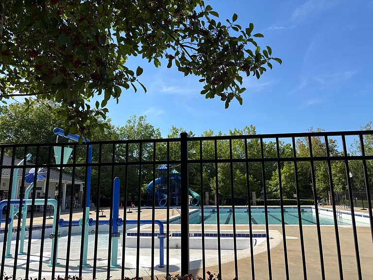 18478 Streamline Ct — Photo 16