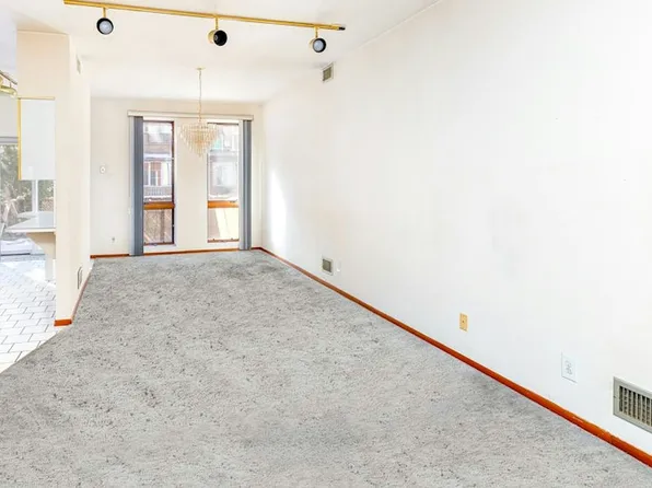 1370 68th St, Brooklyn, NY 11219