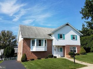 612 Wellington Ave, Reading, PA 19609