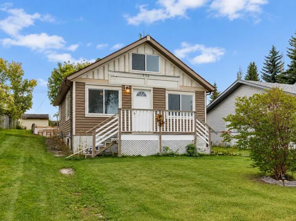 2122 E 22nd Ave, Delburne, AB T0M 0V0