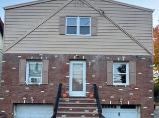 442 Joralemon St, Belleville, NJ 07109