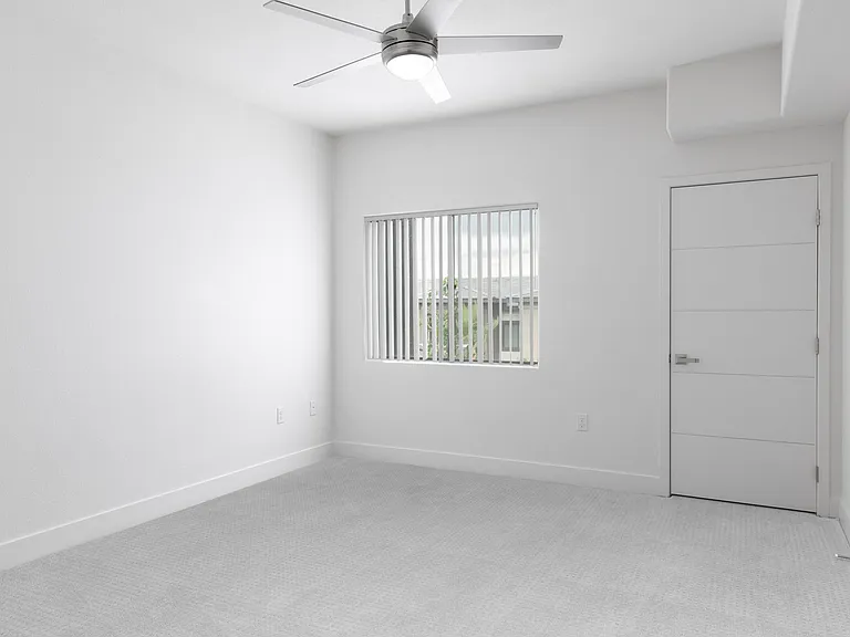 Union Apartments — Photo 15