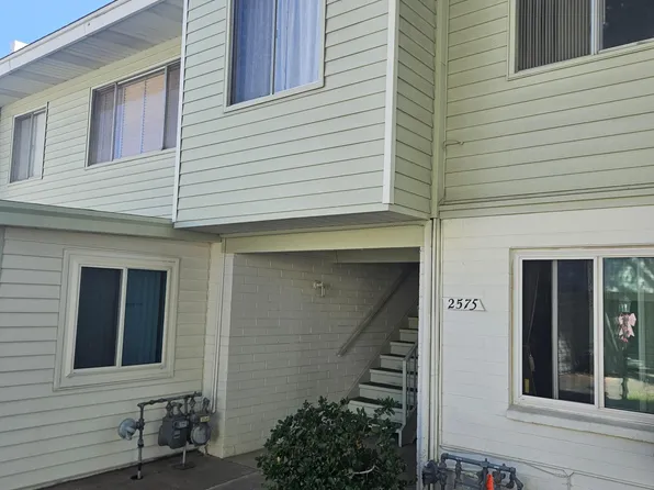 2575 W BERRIDGE Lane #D209, Phoenix, AZ 85017