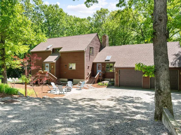 22 Oberdorf Street, Moultonborough, NH 03254