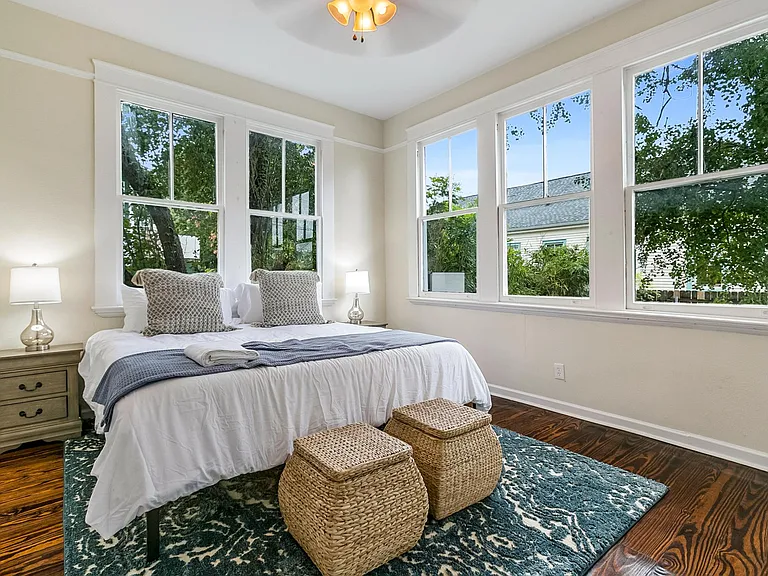2340 General Pershing St — Photo 13