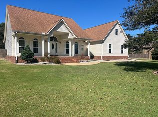 153 Leatherwood Cir, Batesville, AR 72501