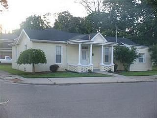 1st image of 130 N Grimes St