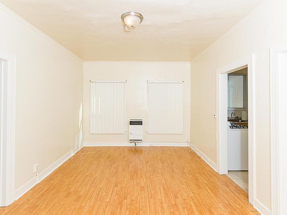 2nd image of 1361 W Sunset Blvd