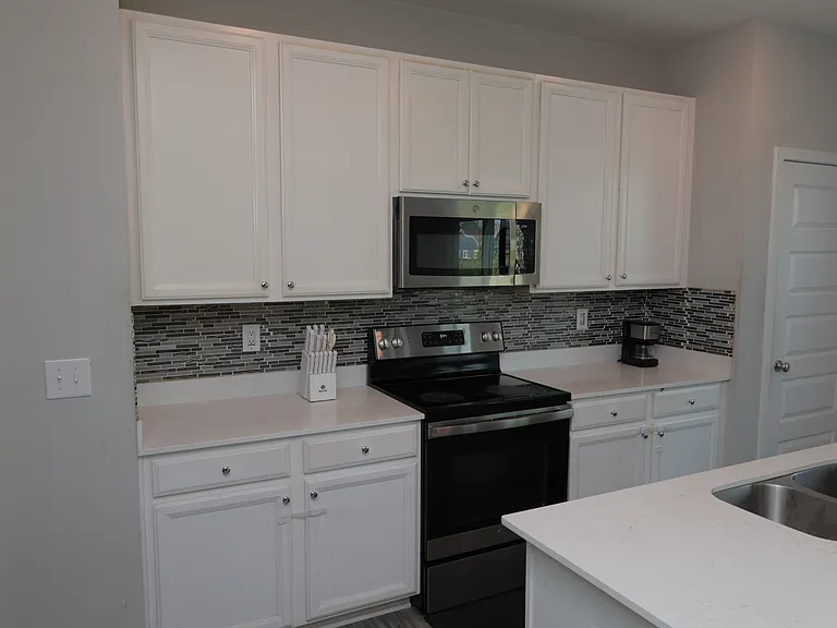 9819 Sonnette Cir — Photo 9