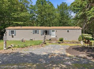 49 Mohican Path, Gouldsboro, PA 18424