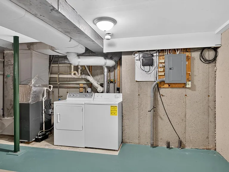 128 Parker St #3C — Photo 20