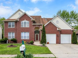7970 Branch Creek Dr, Indianapolis, IN 46268