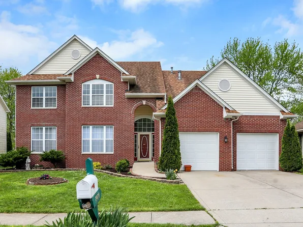 7970 Branch Creek Dr, Indianapolis, IN 46268