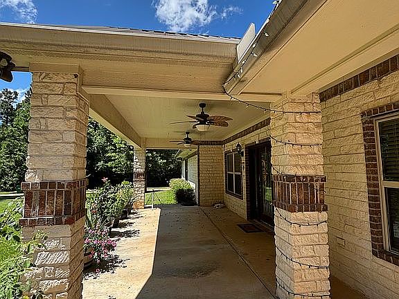 4th image of 356 Rainwood Dr