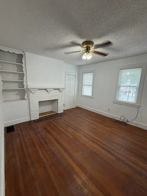 22 S Main St #3