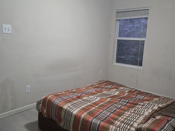 2nd image of 3022 Creek Arbor Cir Room A