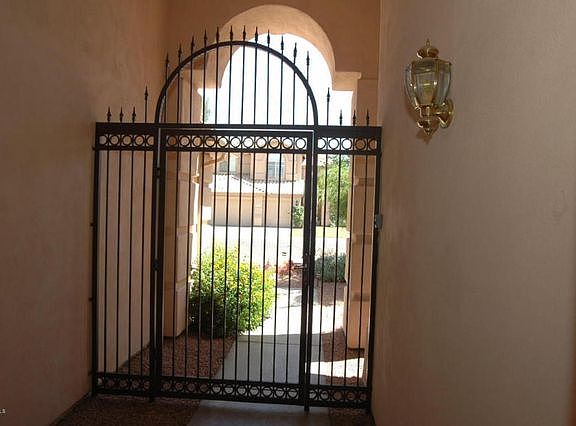 3rd image of 5030 W Laredo St