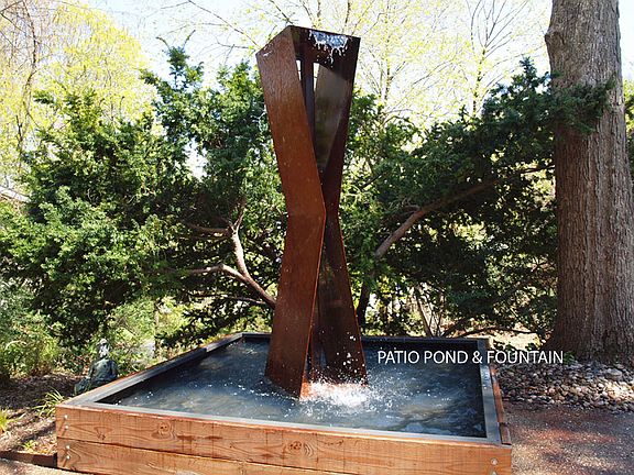 Waterfall accents Patio/Yard