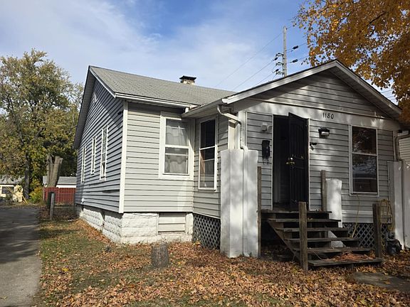 2nd image of 1180 E Mueller Ave