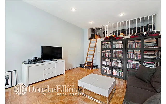 Sold by Douglas Elliman | media 8