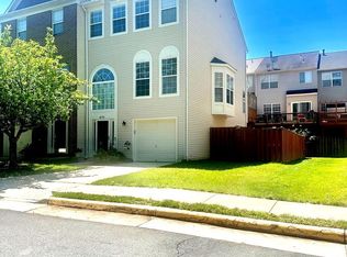6725 Emmanuel Ct, Gainesville, VA 20155