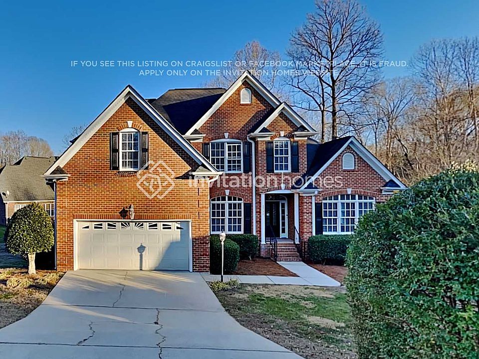 1st image of 2736 Firethorn Ct