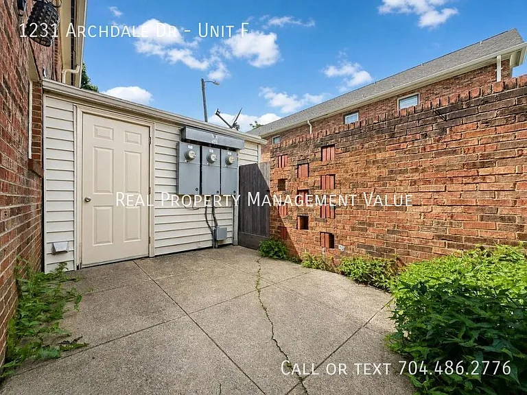 1231 Archdale Dr #F — Photo 17