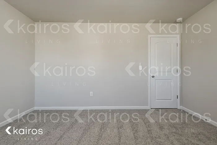 833 Dove Tree Ln — Photo 12