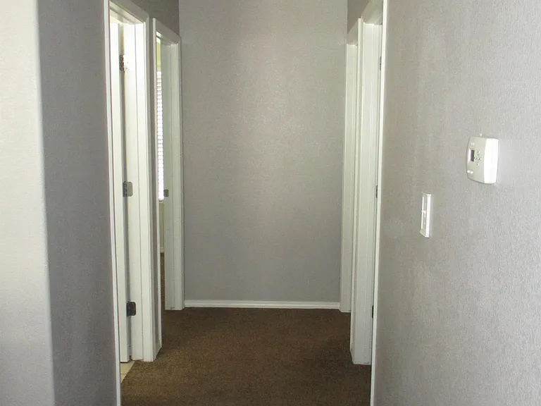 2432 Violeta Cir SE — Photo 10