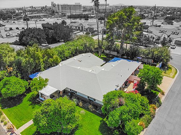 3rd image of 6701 E Calle Redondo