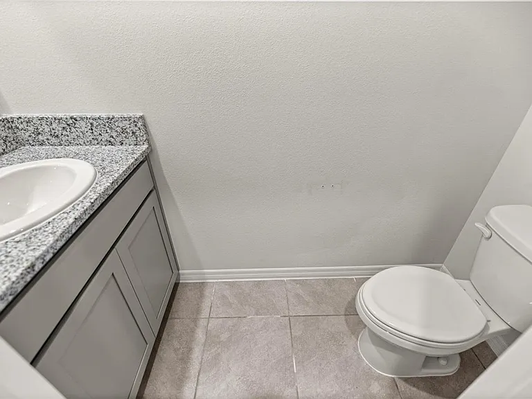 8931 SW 49th Cir — Photo 22