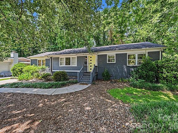 2nd image of 1027 Dresden Dr W