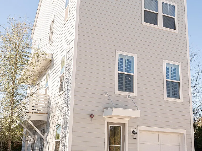 553 Cooper Village Ln — Photo 11