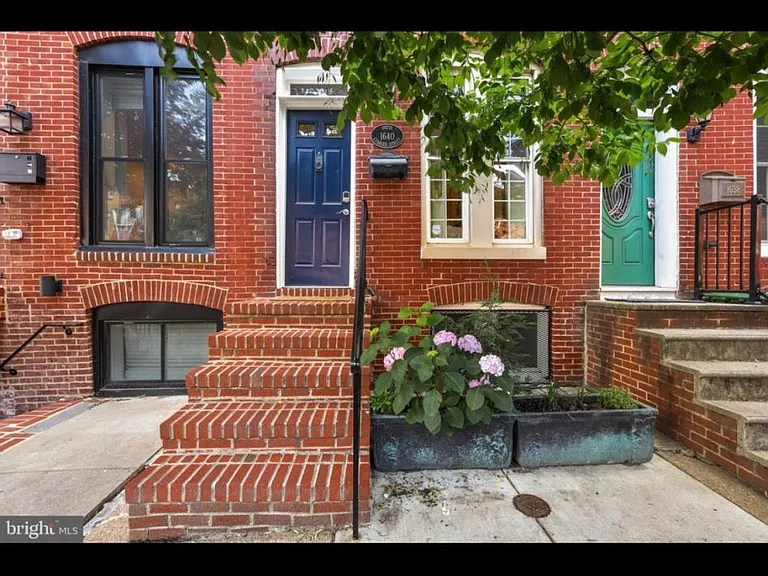 1640 S Charles St — Photo 54