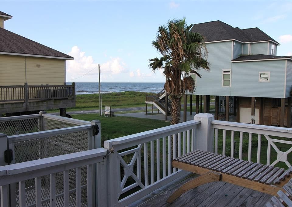 1st image of 2792 Gulfview Dr