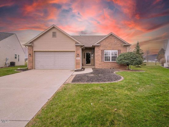 7372 Harbour Light Ct, Maumee, OH 43537