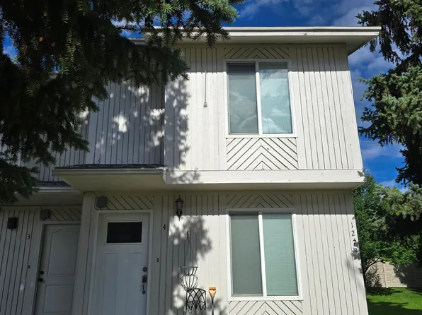1273 N 400 E APT 4, Logan, UT 84341