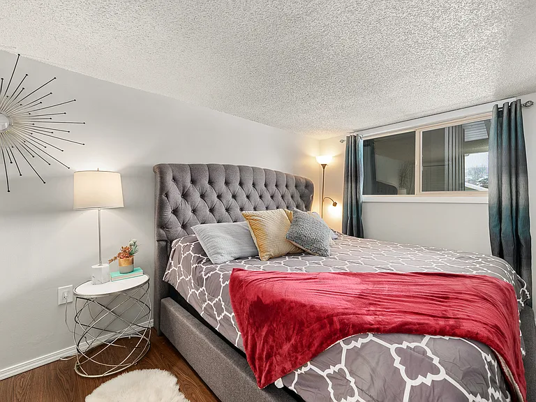 Bedroom 2 | Kingsize Bed