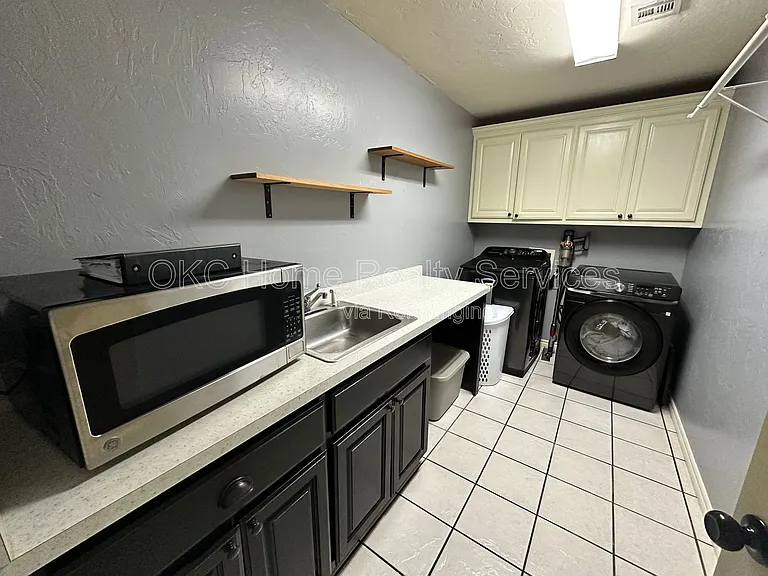 1440 W Agate Way — Photo 15