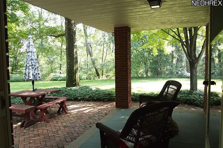 1st image of 372 Druerie Ln
