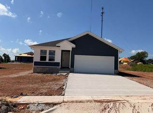 804 W Meason Ave, Nixa, MO 65714