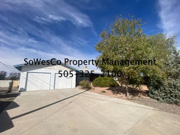 1237 N Butler Ave, Farmington, NM 87401