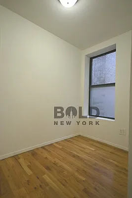 Rented by Bold New York | media 17