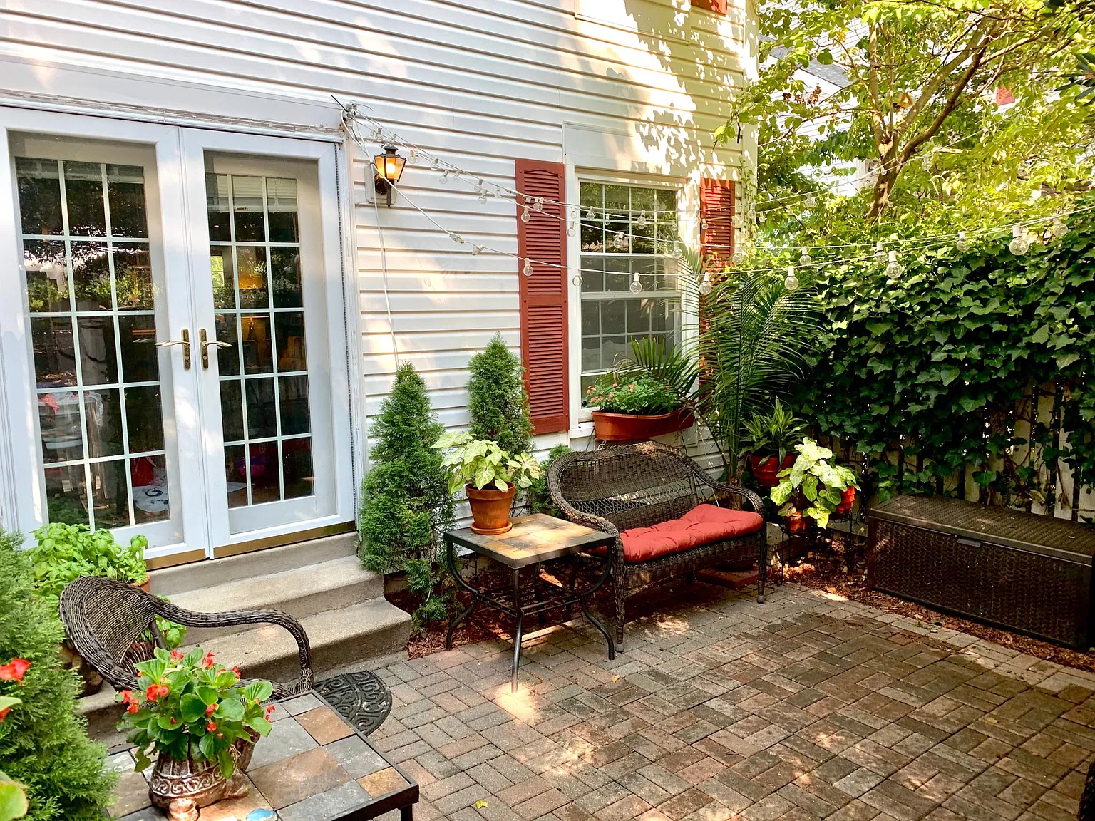 2905 S Woodstock St — Photo 3