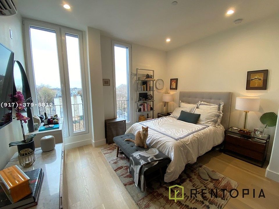 1st image of 420 Tompkins Ave #5E