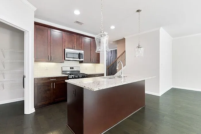 5610 Warmstone Ln — Photo 16