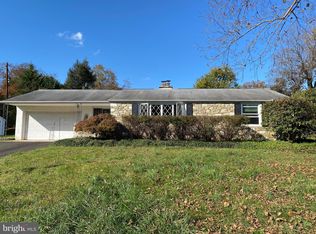 104 Pine Ln, Yardley, PA 19067