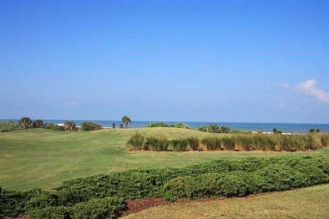 Close to Golf Course
