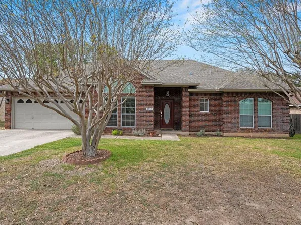 2008 Lancaster St, San Marcos, TX 78666